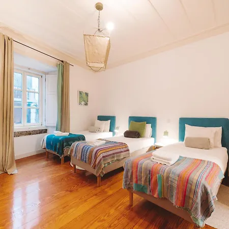 Inglesinhos Convento 2 - Cheerful Лісабон