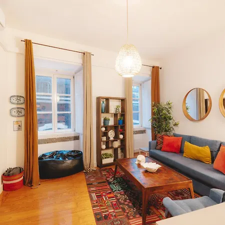 Inglesinhos Convento 2 - Cheerful Апартаменти *