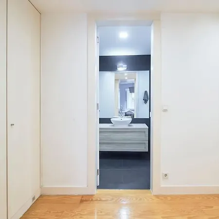 Inglesinhos Convento 2 - Cheerful Apartment Lisbon