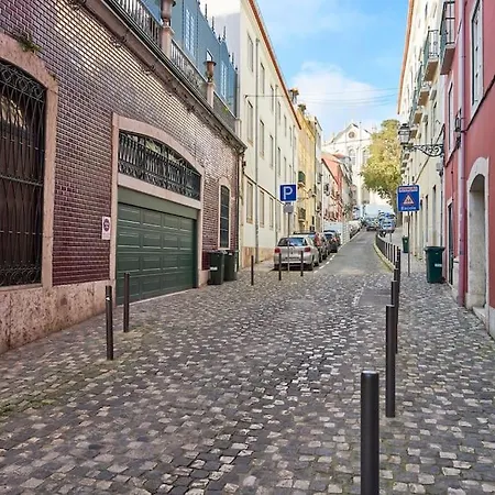 Inglesinhos Convento 2 - Cheerful דירה