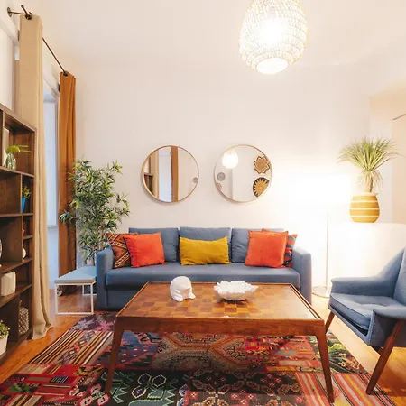 Inglesinhos Convento 2 - Cheerful * ליסבון